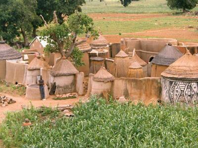 Ninkarse maison 2 g.jpg Ninkarse maison 2 g.jpg